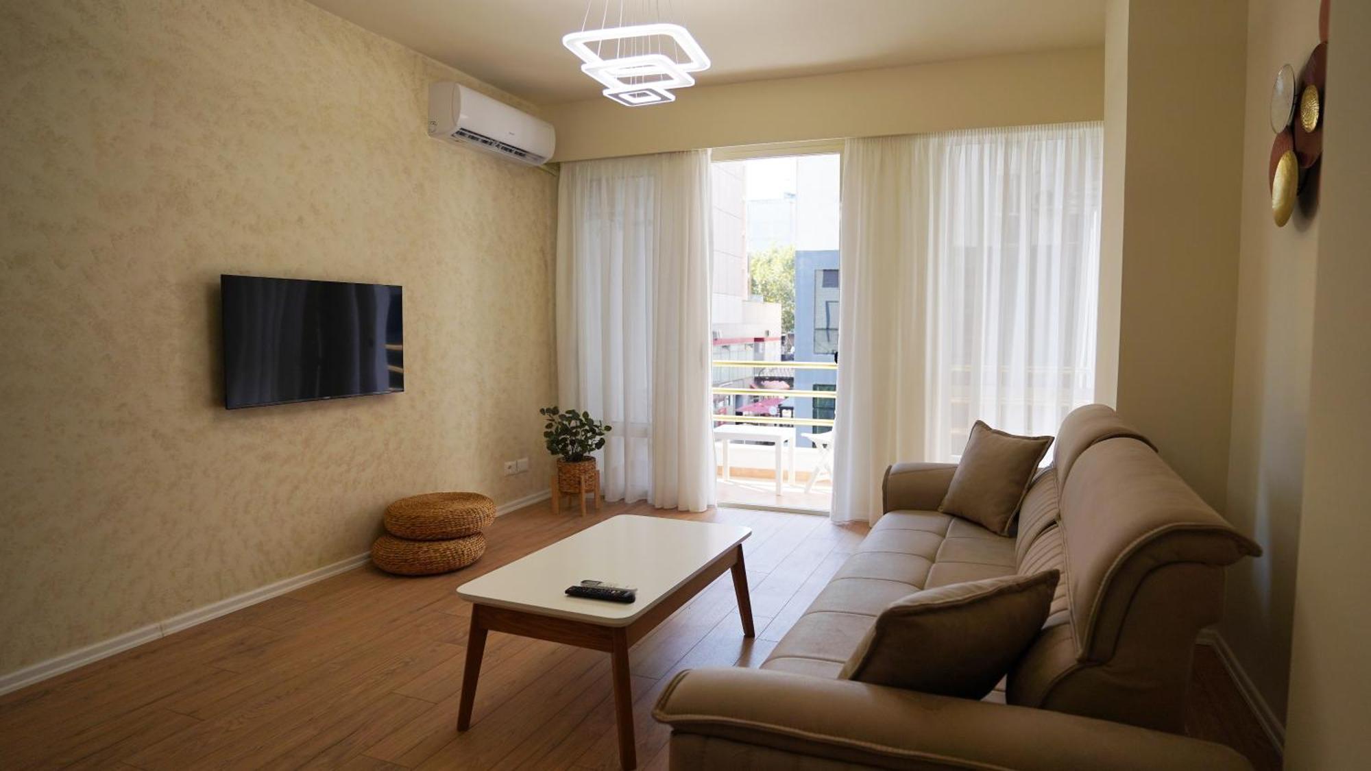 Margen Apartments - Tirana City Center Esterno foto