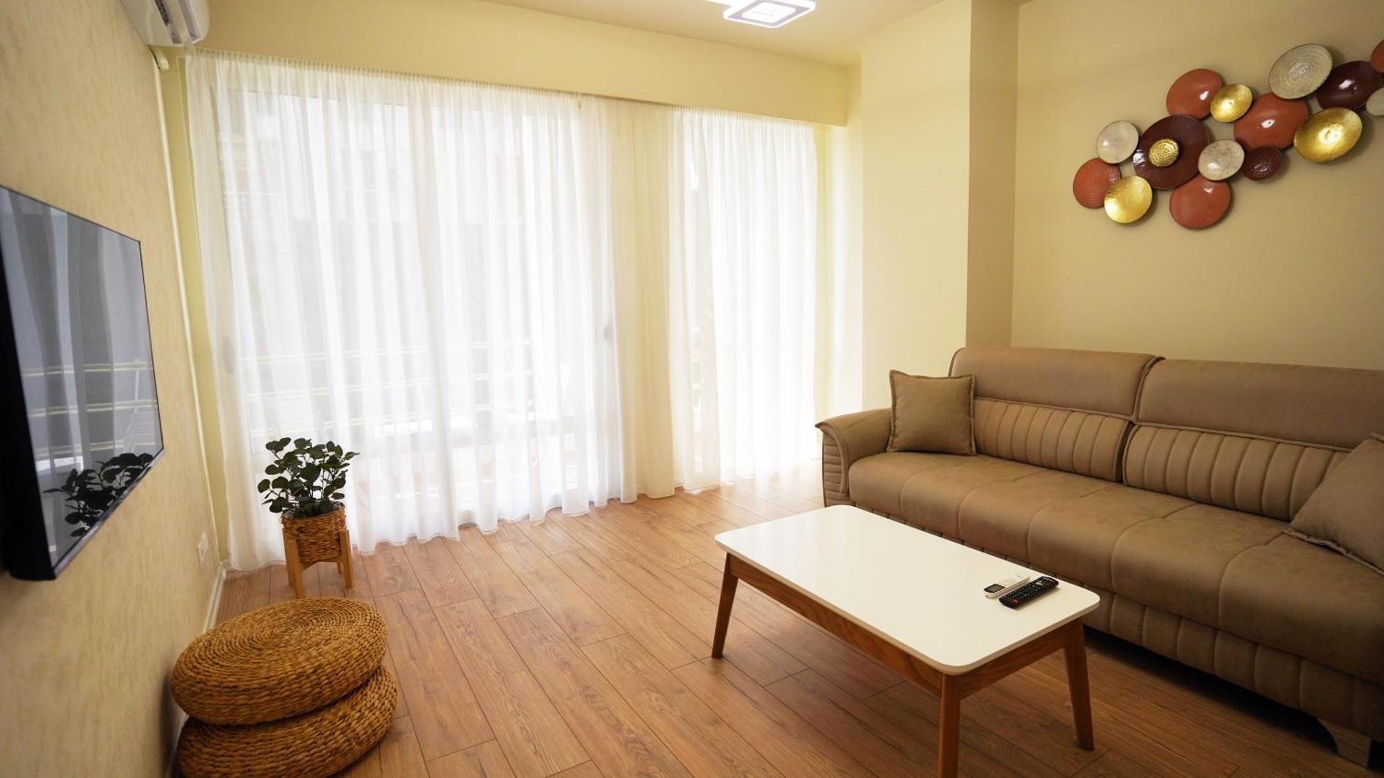 Margen Apartments - Tirana City Center Esterno foto