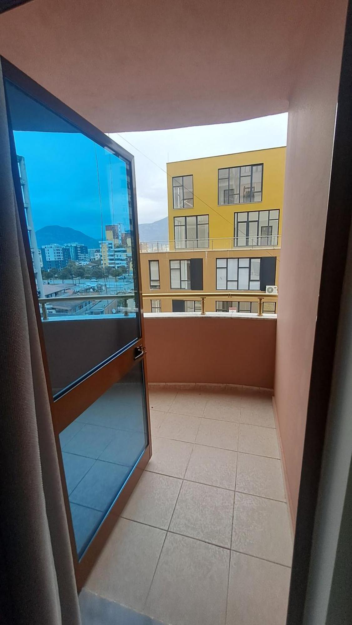 Margen Apartments - Tirana City Center Esterno foto